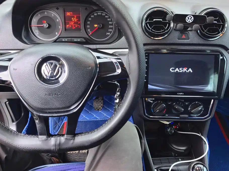 Volkswagen Jetta — миниатюра 12