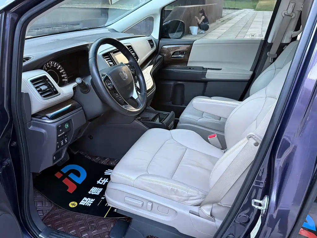Honda Odyssey — миниатюра 10