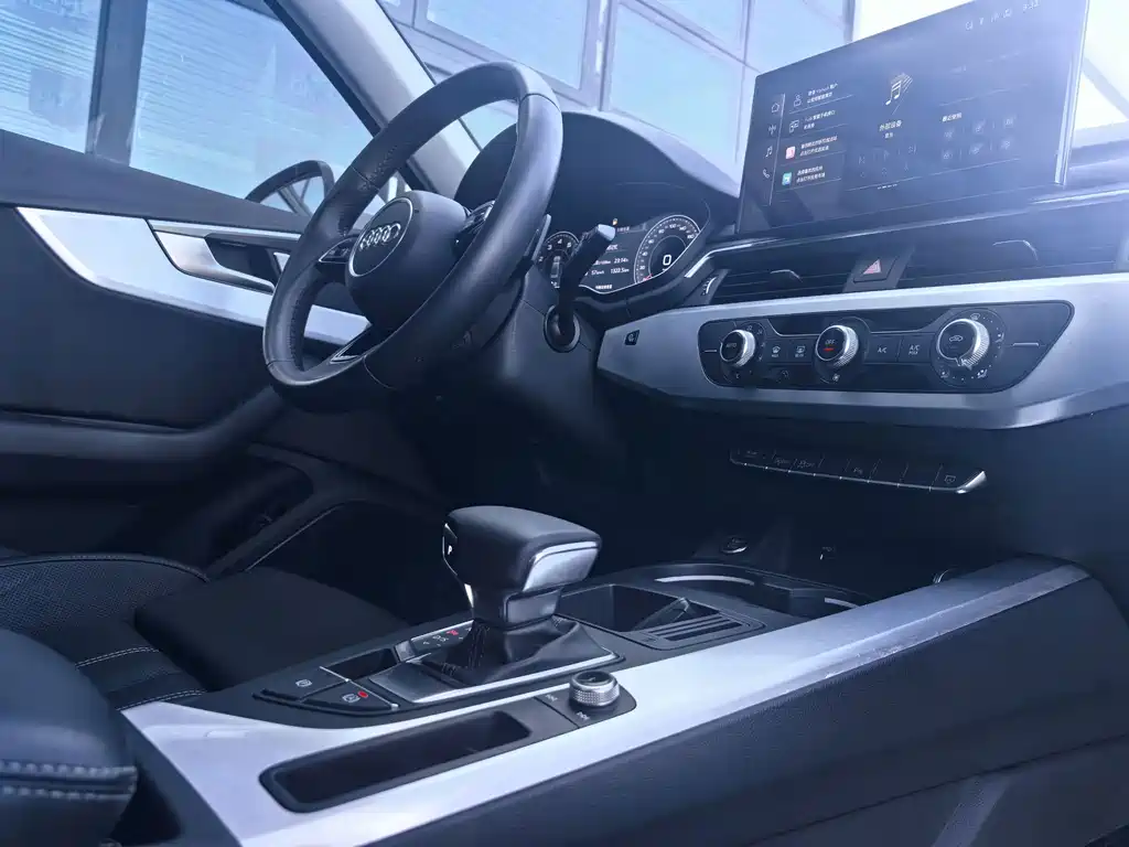 Audi A4L — миниатюра 6