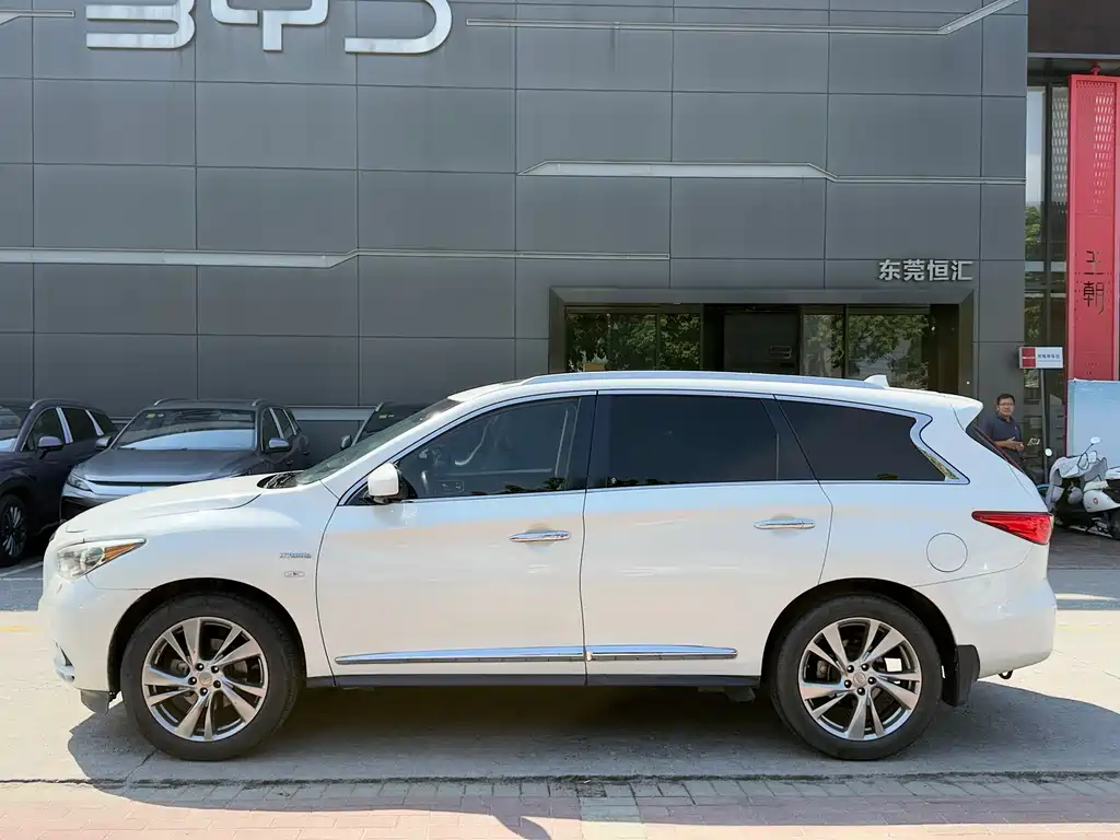 Infiniti QX60 (Import) — миниатюра 13