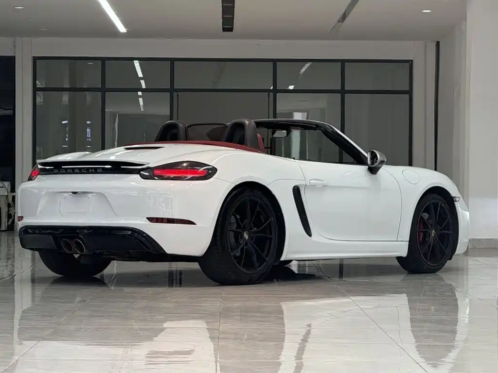 Porsche 718 2020 Boxster 2.0T