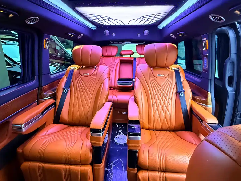 龙程汽车 龙程众骄V-Class — миниатюра 16