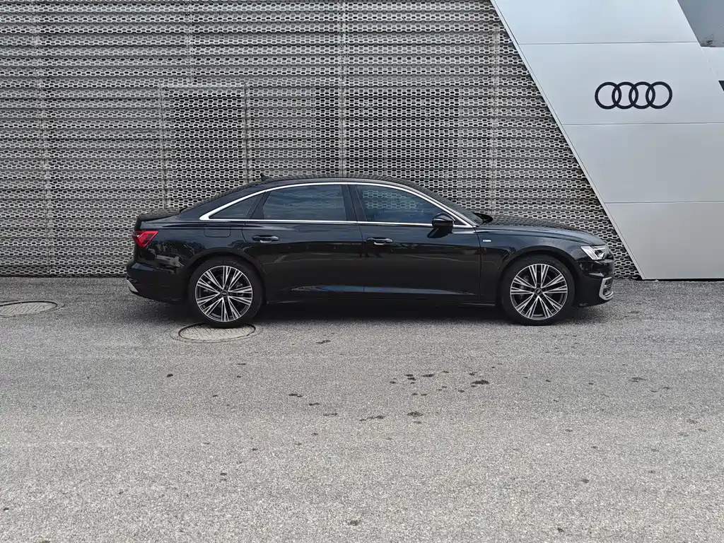 Audi A6L — миниатюра 3