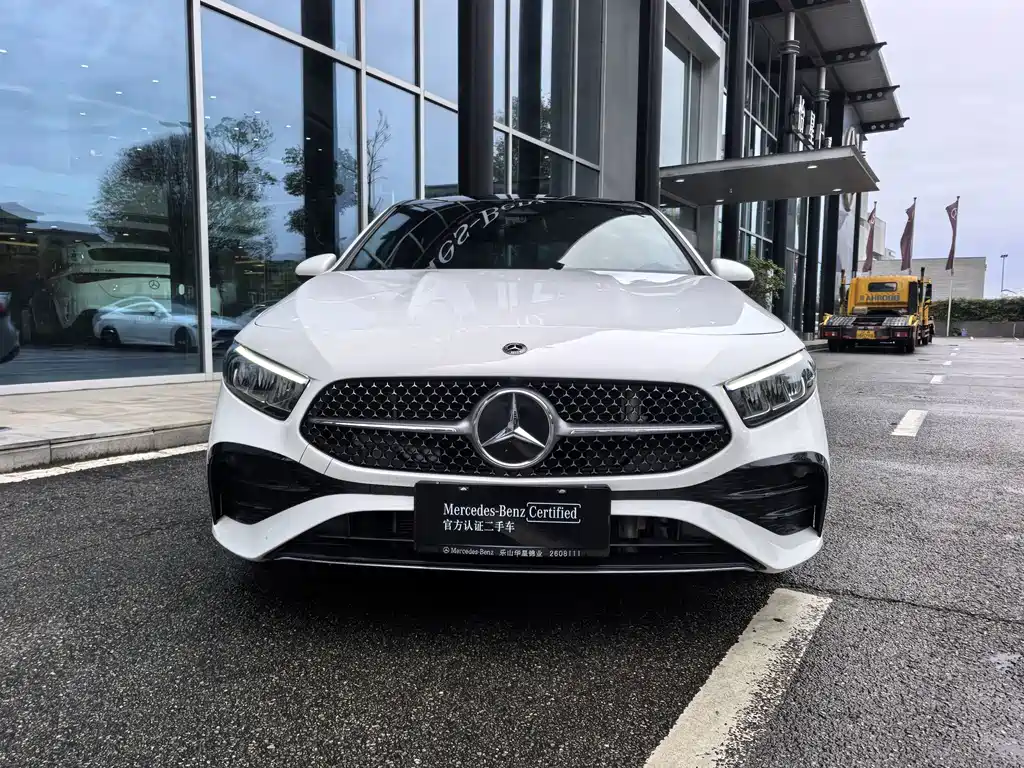 Mercedes-Benz A-Class — миниатюра 2