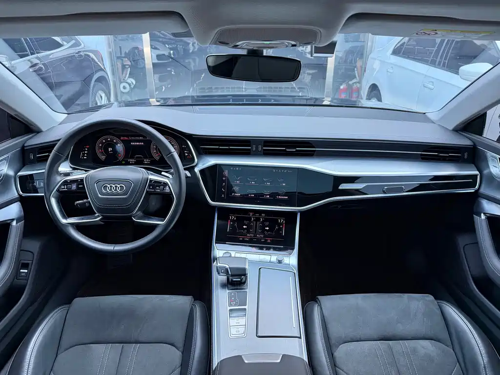 Audi A7L — миниатюра 13