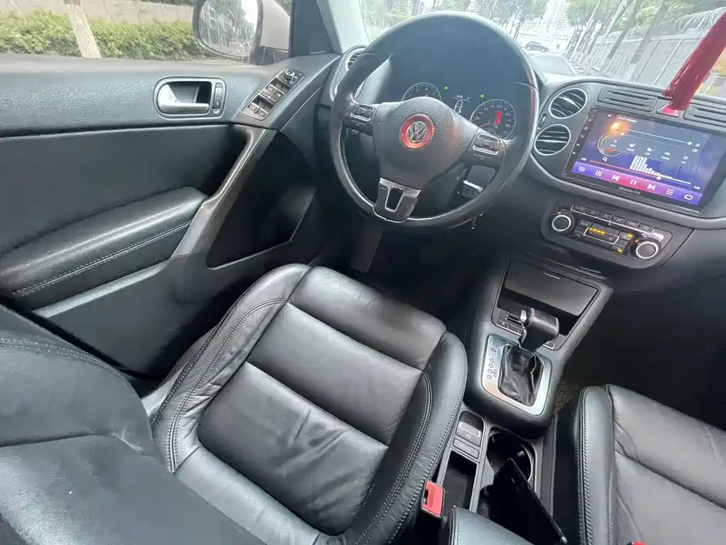 Volkswagen Tiguan — миниатюра 16