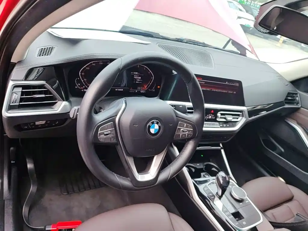 BMW 3 Series — миниатюра 10