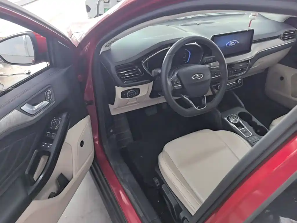 Ford Focus — миниатюра 16