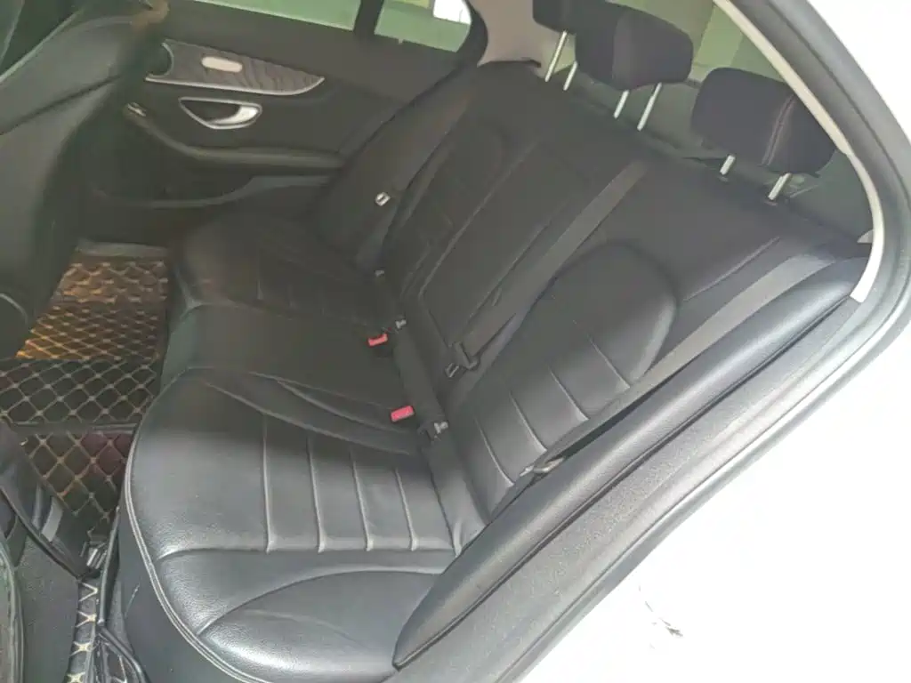 Mercedes-Benz C-Class — миниатюра 17
