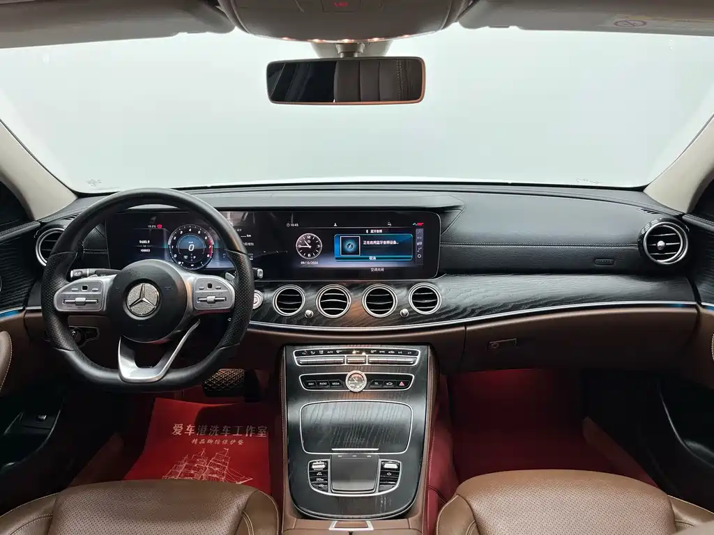 Mercedes-Benz E-Class — миниатюра 4