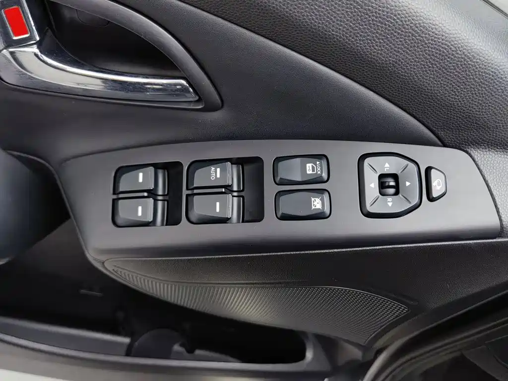Hyundai ix35 — миниатюра 9