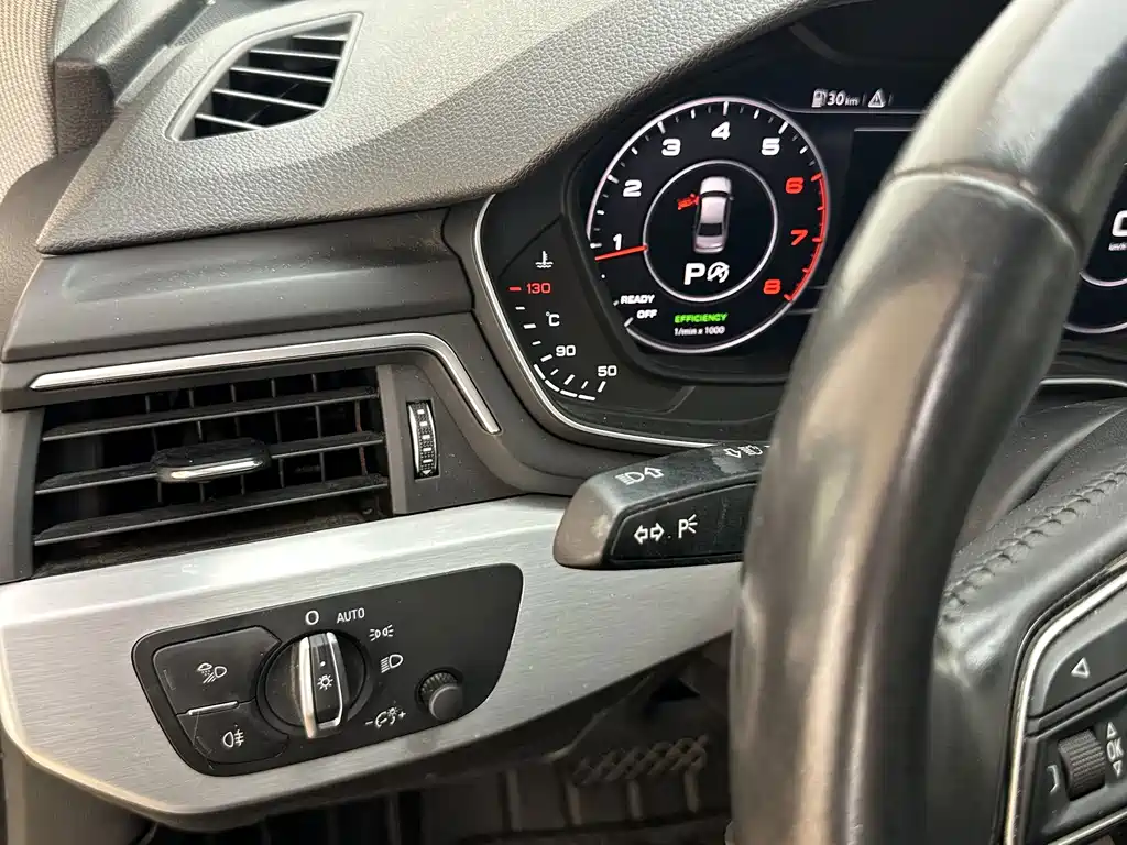Audi A4L — миниатюра 11