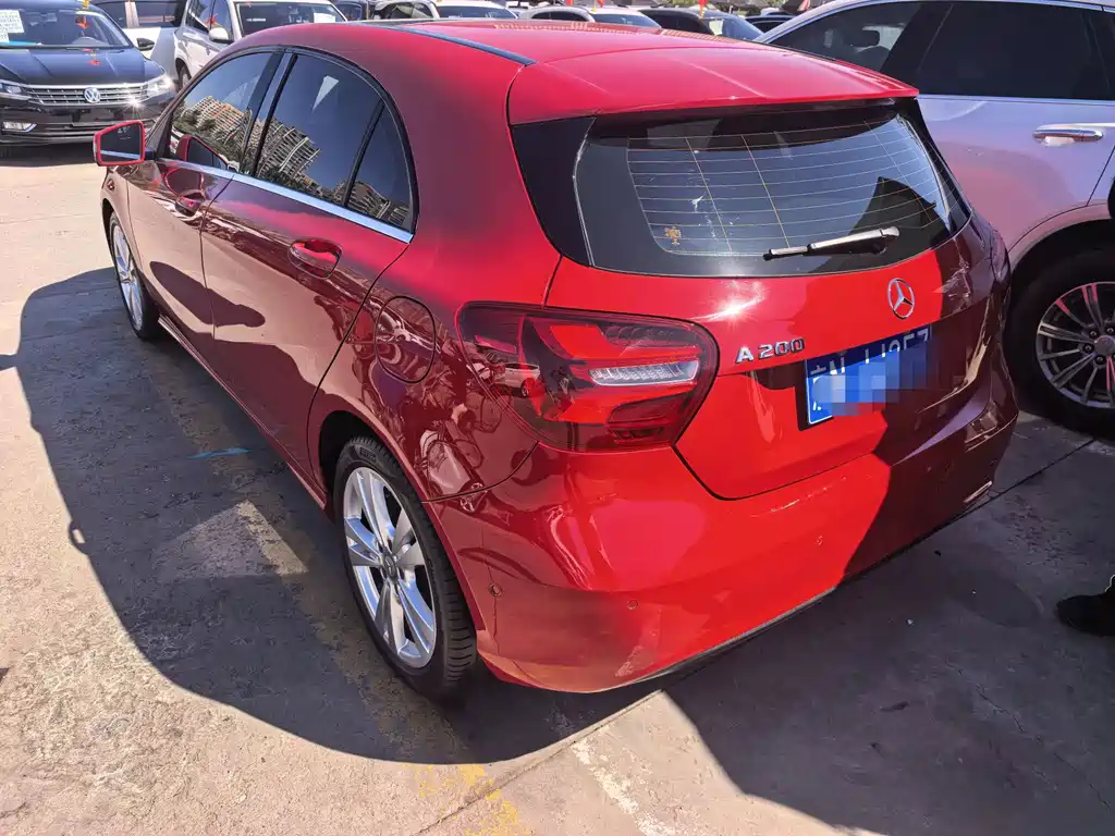 Mercedes-Benz A-Class (Import) — миниатюра 6
