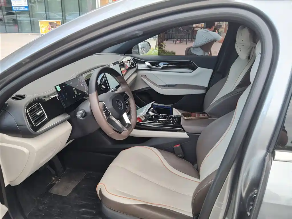 BYD Qin PLUS — миниатюра 7