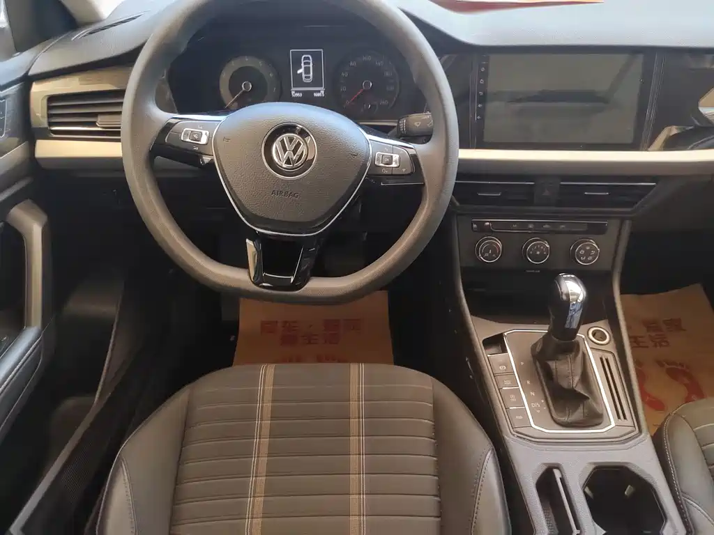 Volkswagen Lavida — миниатюра 7