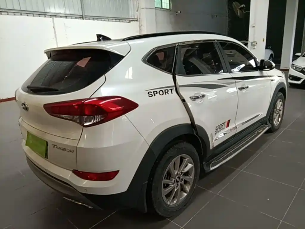 Hyundai Tucson — миниатюра 7
