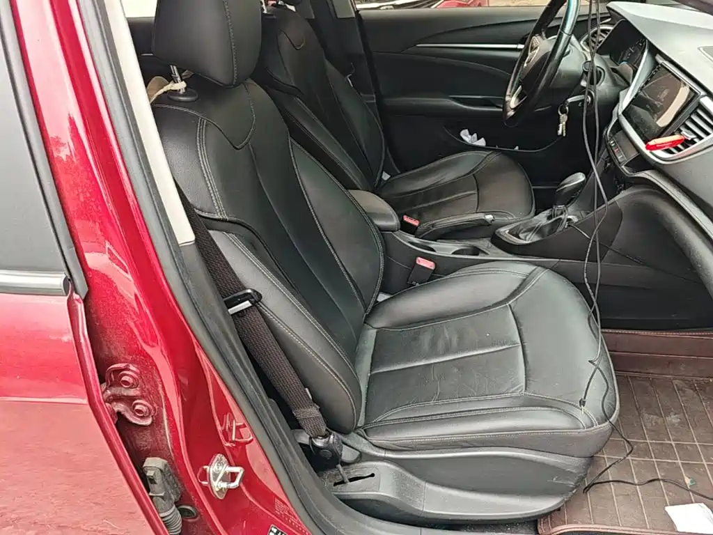 Buick Excelle — миниатюра 25