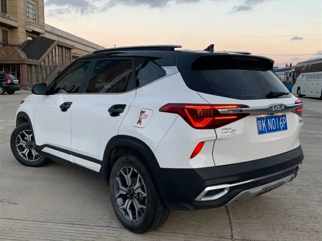 KIA KX3 PROUD RUN