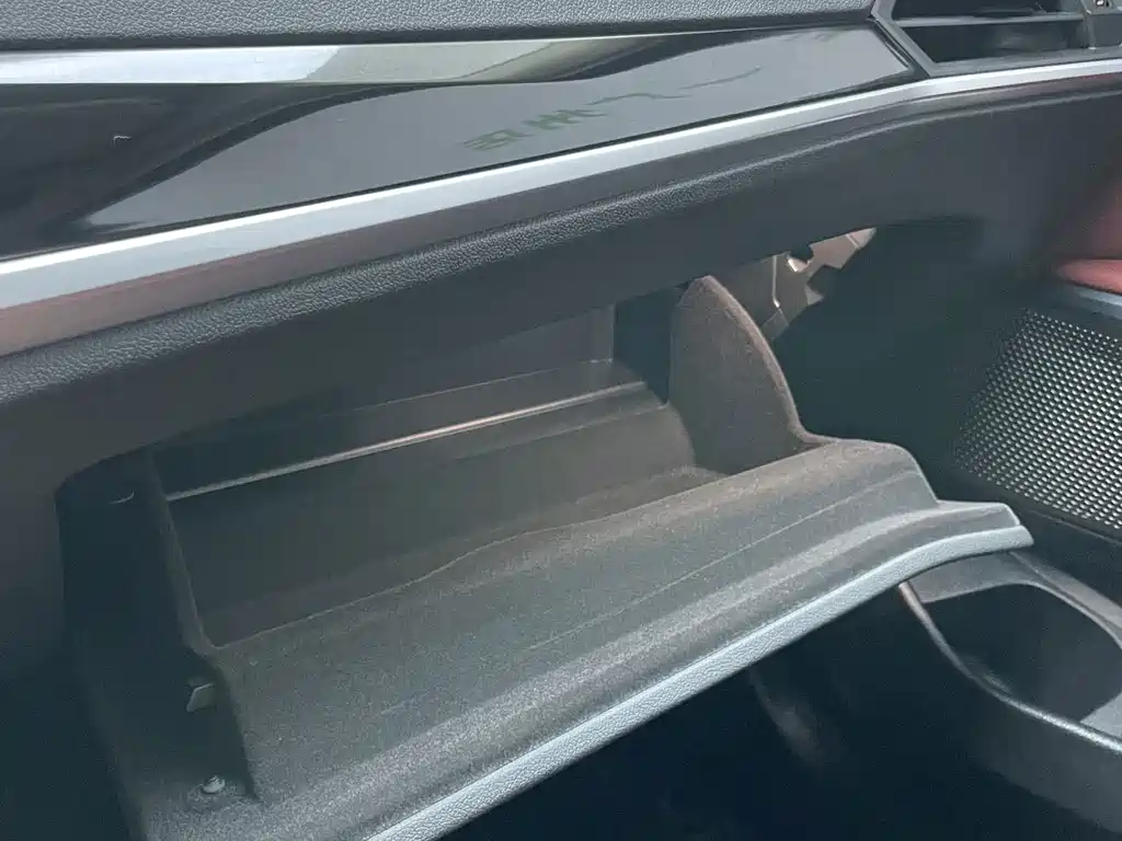 BMW 3 Series — миниатюра 17