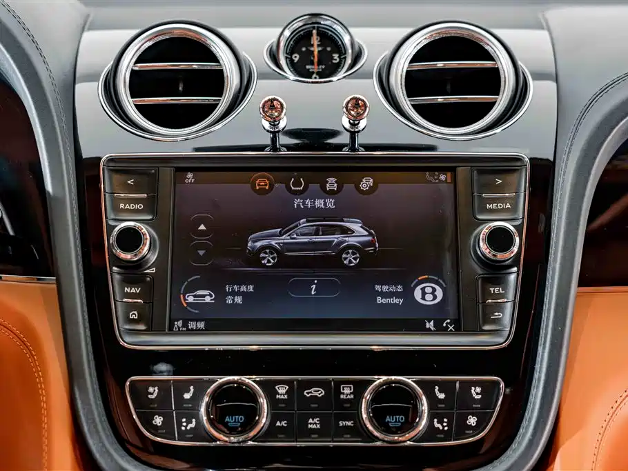 Bentley Bentayga — миниатюра 11