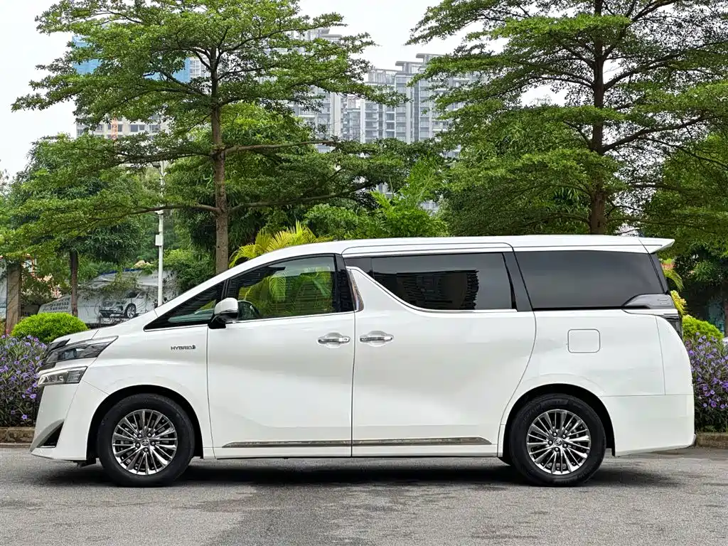TOYOTA WILFA