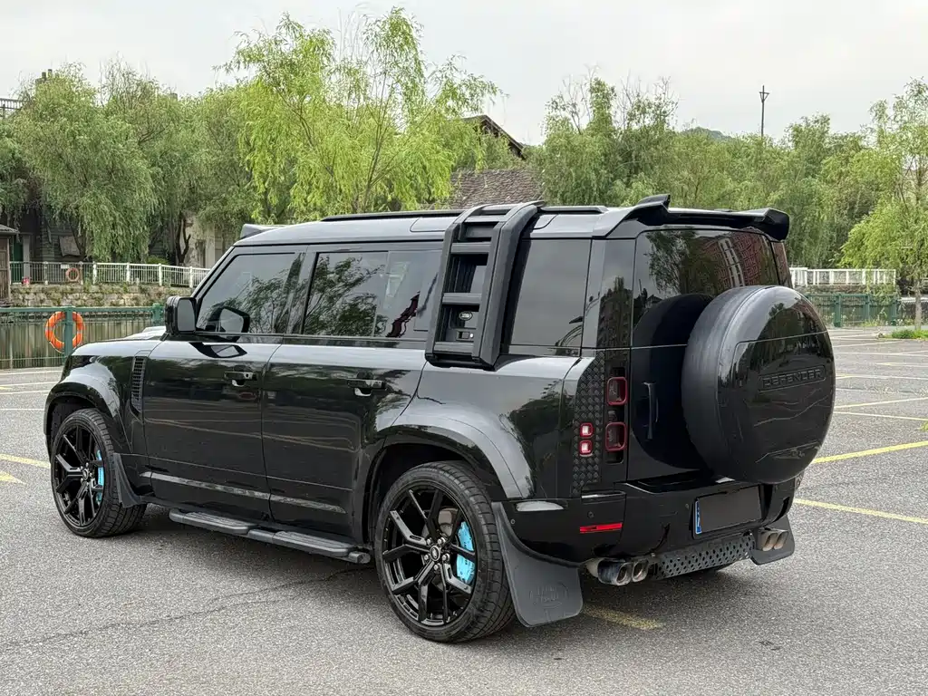Land Rover Land Rover Defender 2020 110 P400 SE