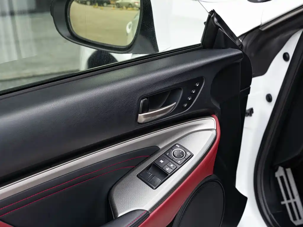 Lexus RC — миниатюра 17