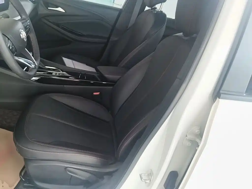 Buick Verano — миниатюра 15