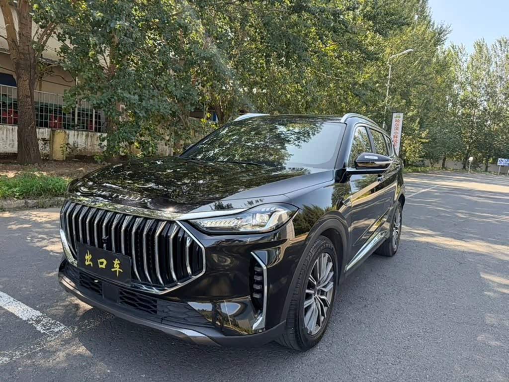 Jetour Jetour X70 PLUS 1.5 л 2023 г. Чёрный, пробег 16000 км