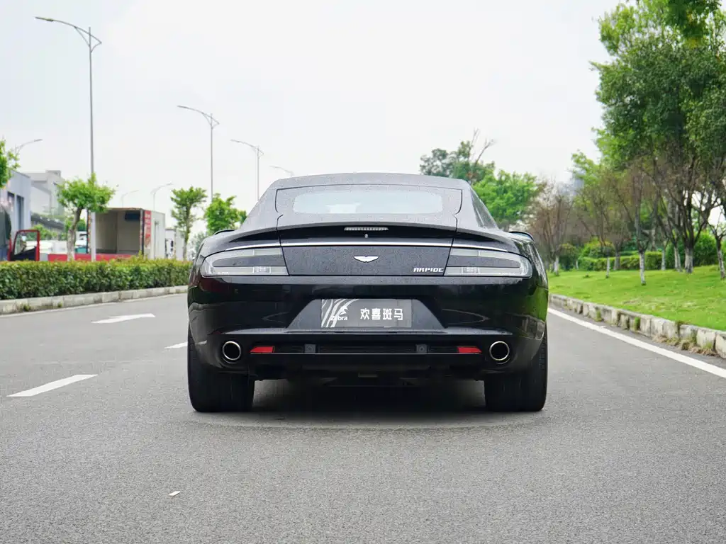 Aston Martin Rapide 2010 6.0L