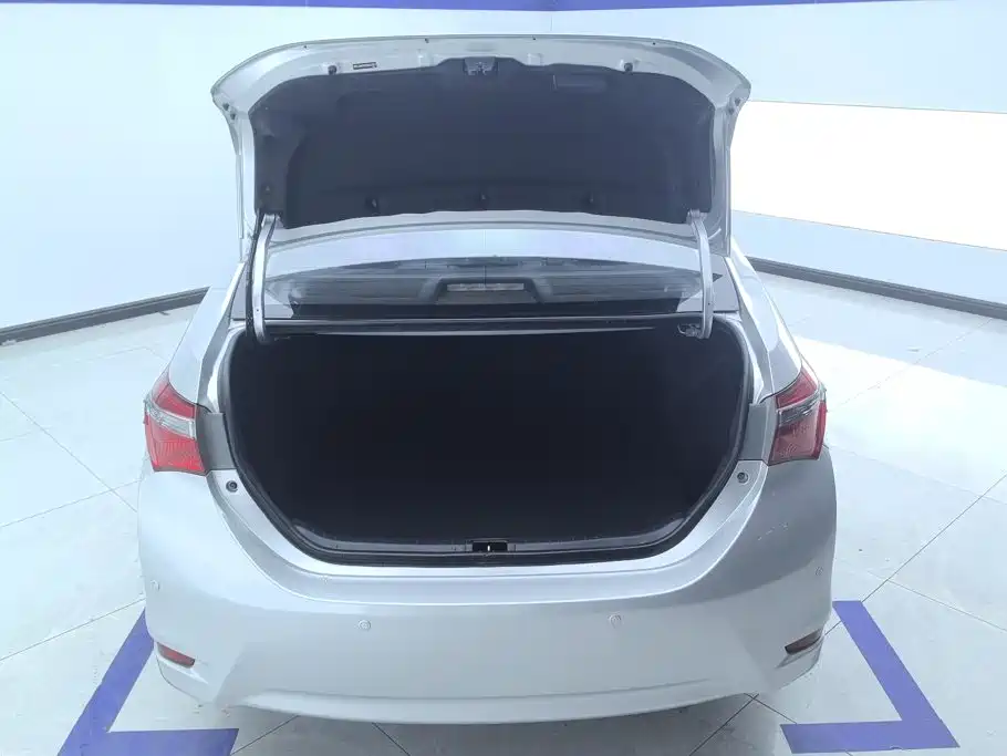 Toyota Corolla — миниатюра 4