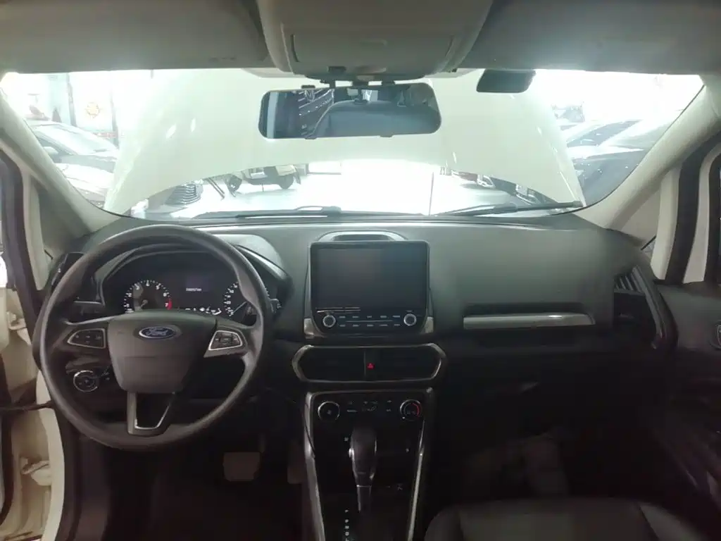 Ford Ecosport — миниатюра 10