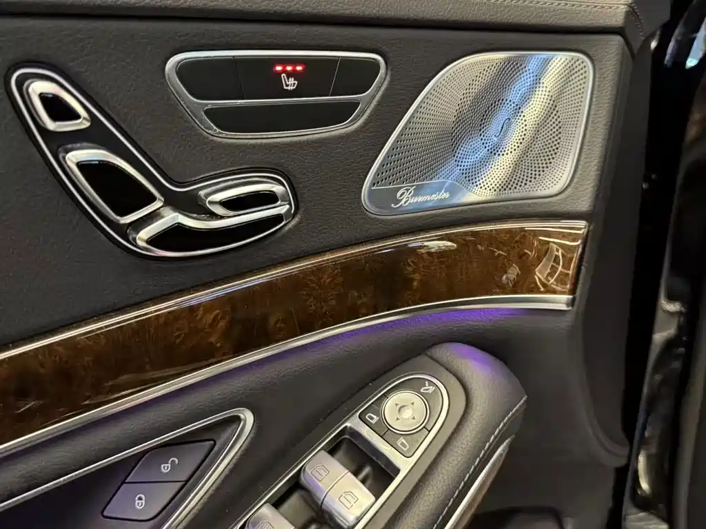 Mercedes-Benz S-Class — миниатюра 8