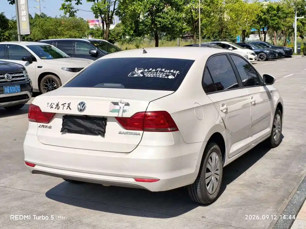 Volkswagen Santana — миниатюра 9