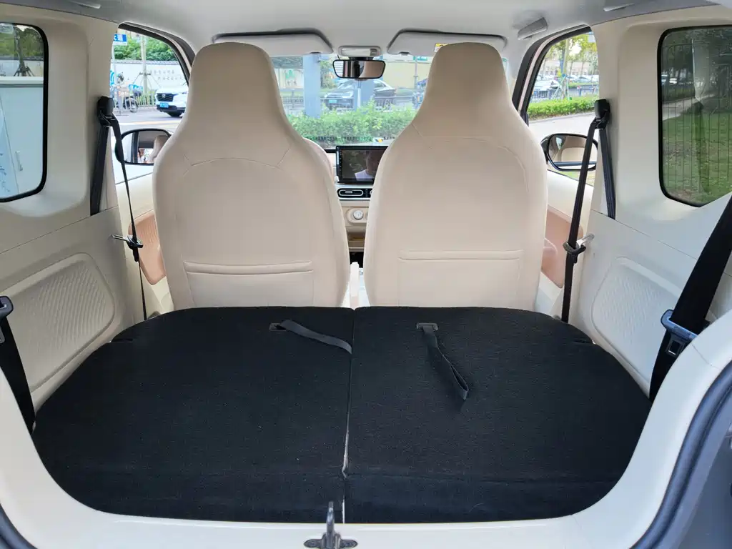 Wuling MINIEV — миниатюра 12