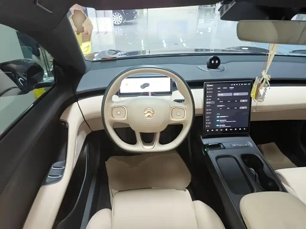 NIO ET5T — миниатюра 11