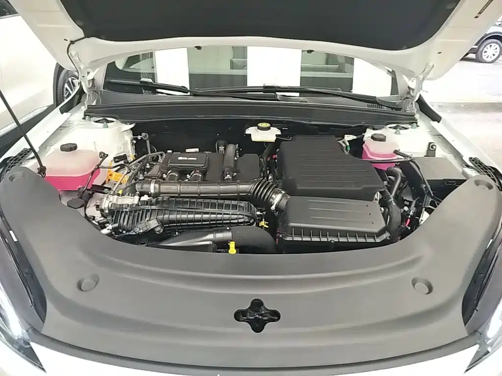 BYD Seal 05 DM-i — миниатюра 20