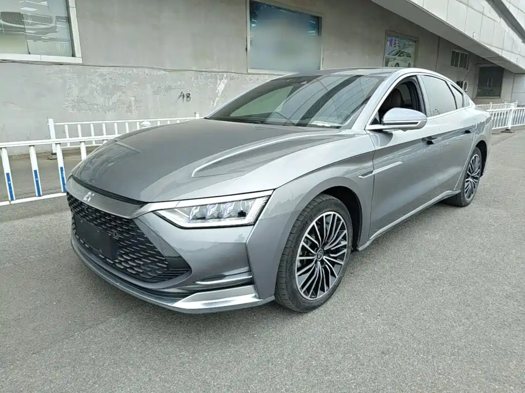 BYD Han — миниатюра 2