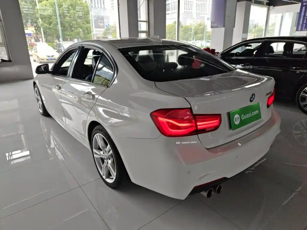 BMW 3 Series — миниатюра 5