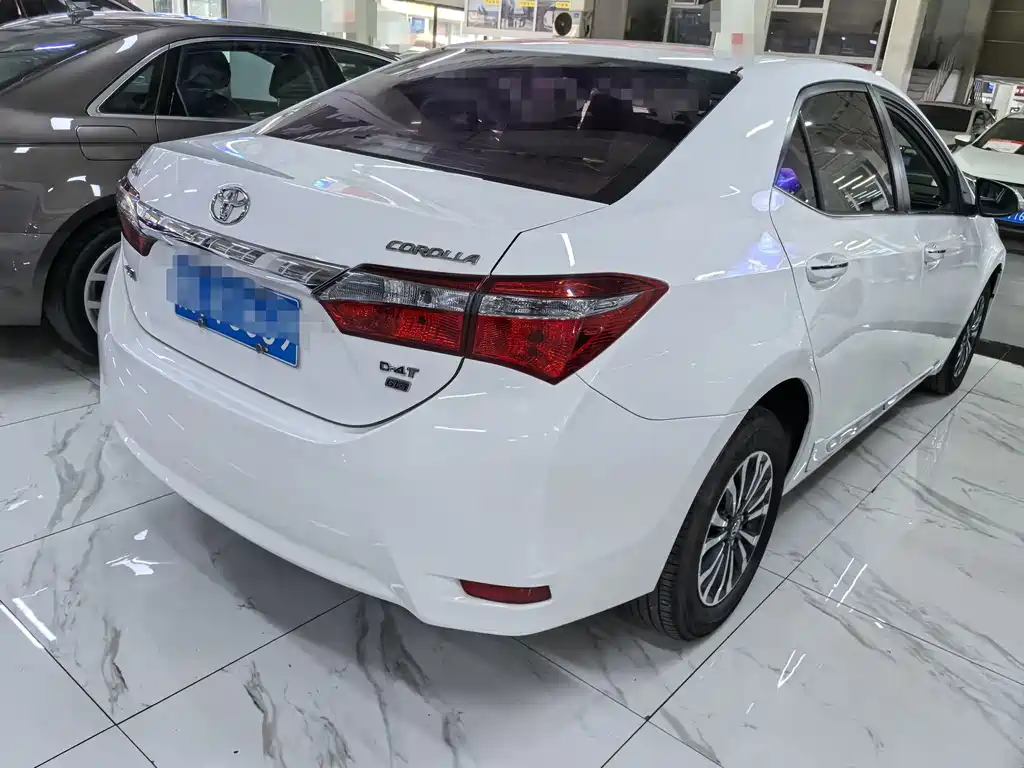 Toyota Corolla — миниатюра 6