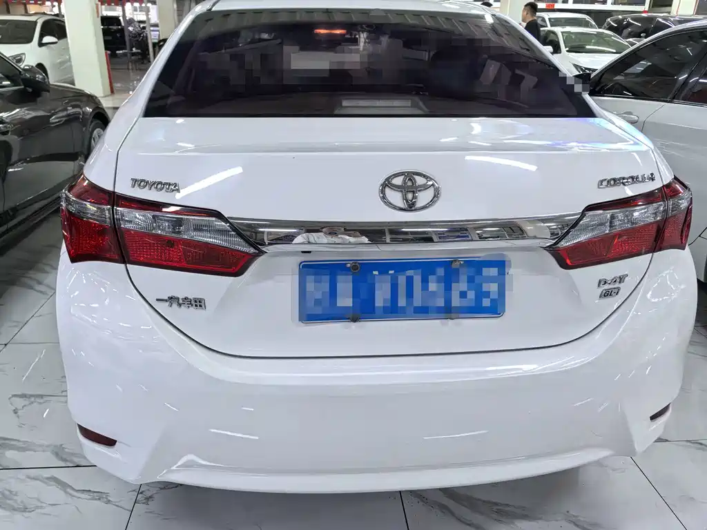 Toyota Corolla — миниатюра 5