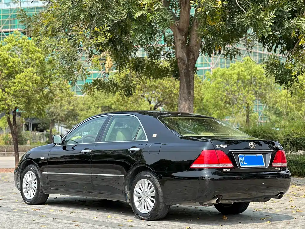 Toyota Crown 2007 2.5L Royal