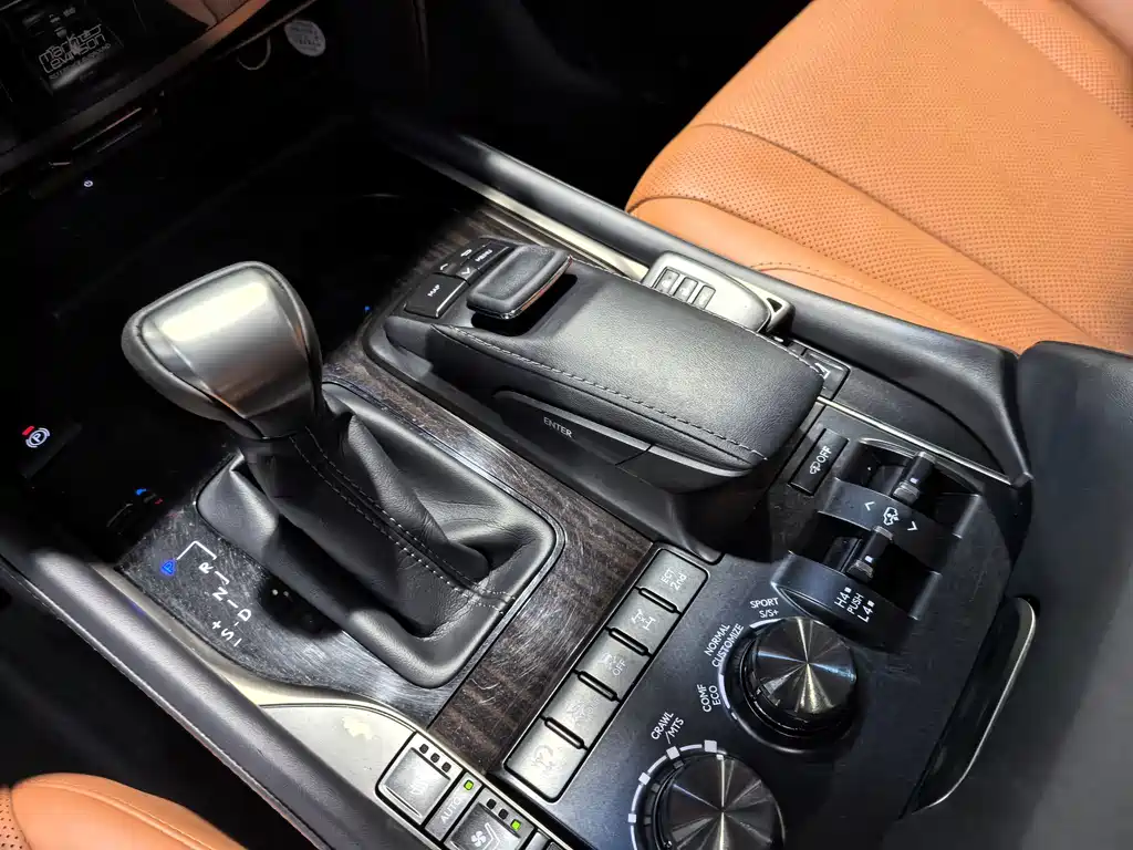 Lexus LX — фотографии объявления, Фото 4