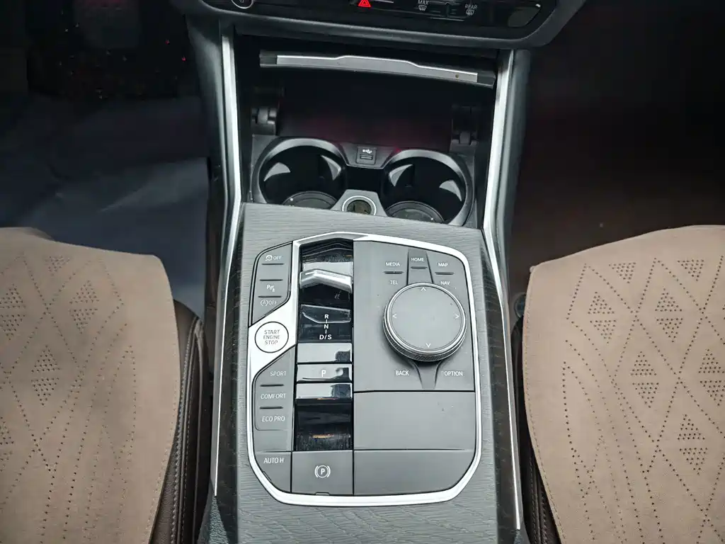 BMW 3 Series — миниатюра 7