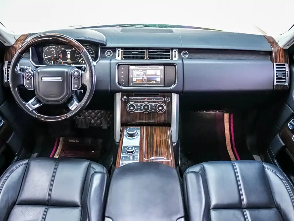 Land Rover Range Rover 2015 3.0 TDV6 Vogue