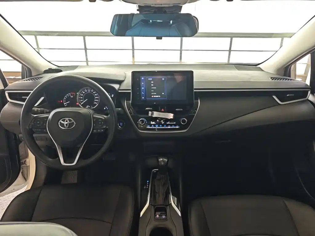 Toyota Corolla — миниатюра 10