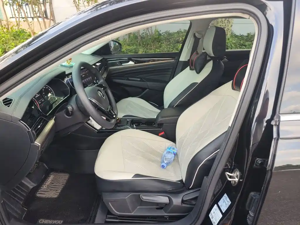 Volkswagen Passat — миниатюра 8