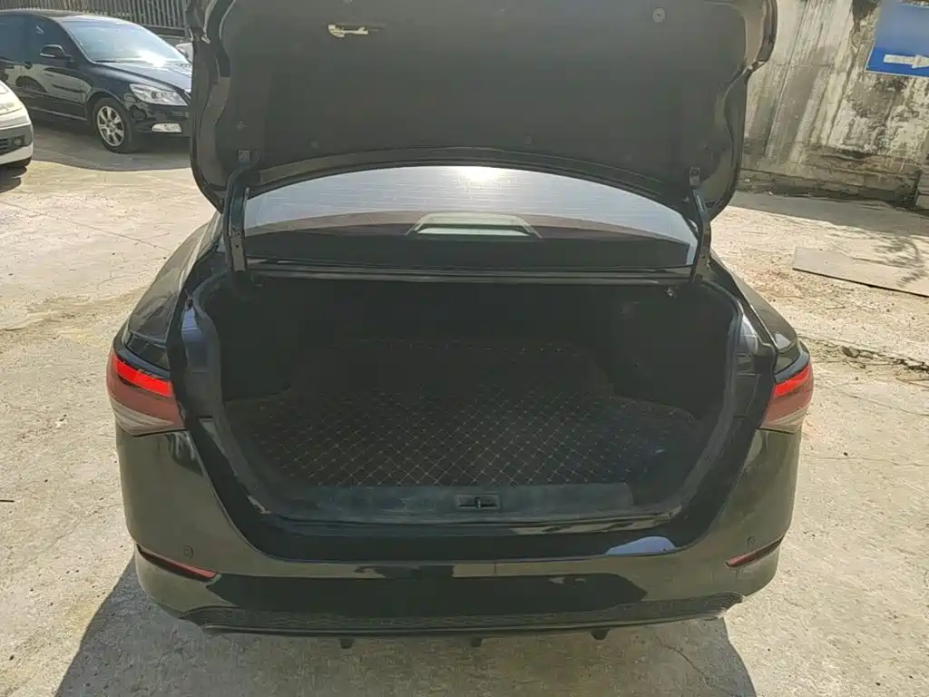 Nissan Sylphy — миниатюра 19