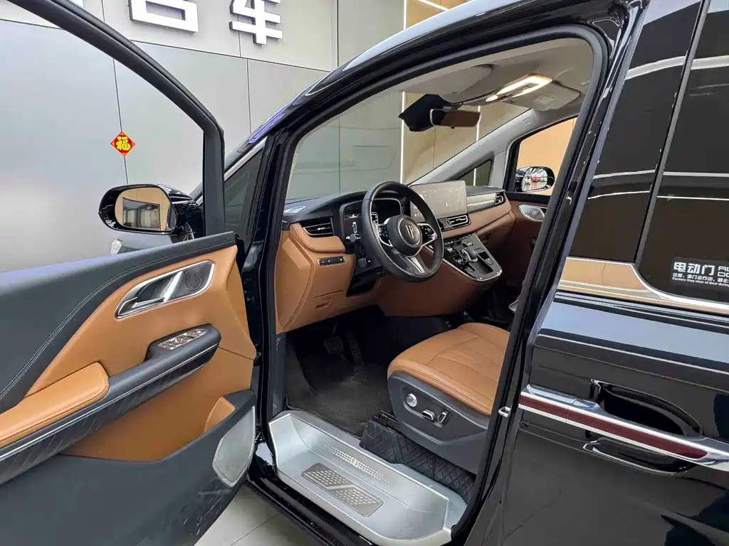 Hongqi HONGQI HQ9 PHEV