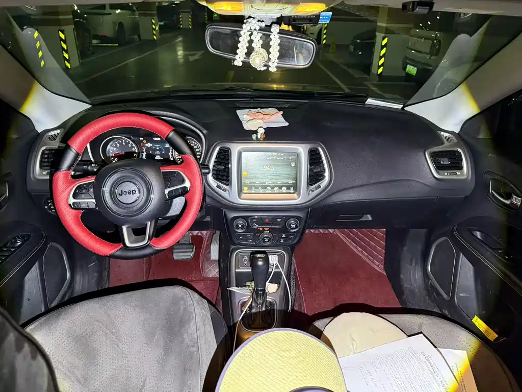 Jeep Compass — миниатюра 8